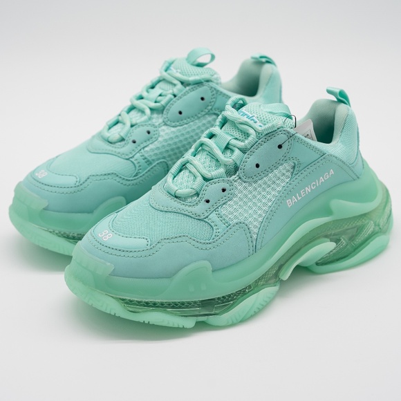size 38 EU / 8 US Balenciaga Triple S Sneakers Mint Green - Picture 1 of 12